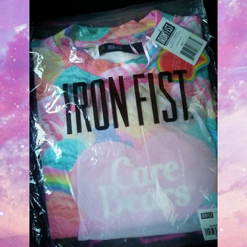 โค๐๐Iron Fist Care Bears Pullover๐๐โค - Picture 3 of 8